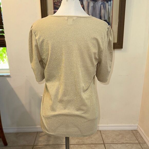 Liz Claiborne Gold Shimmer Puff Sleeve Top w/ Button Embellishments Size Medium - Picture 8 of 11